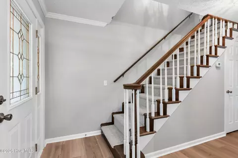 Entry Way - 21 Grand Rdg, Murphy, NC 28906 photo 6 of 11