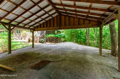 Exterior - 317 W Hills Dr, Murphy, NC 28906 photo 12 of 23