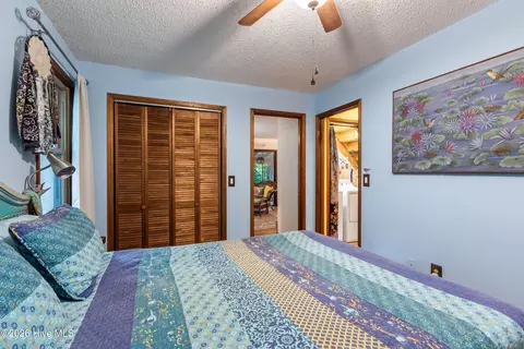 Bedroom - 317 W Hills Dr, Murphy, NC 28906 photo 2 of 7