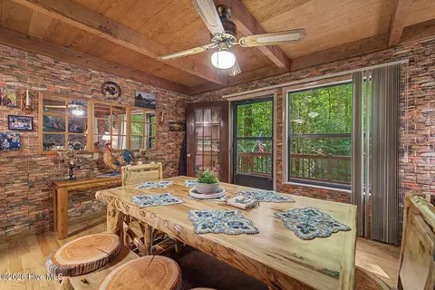 Dining - 1410 Village Rd, Murphy, NC 28906 photo 3 of 4