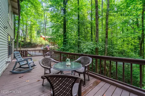 Exterior - 1410 Village Rd, Murphy, NC 28906 photo 7 of 22