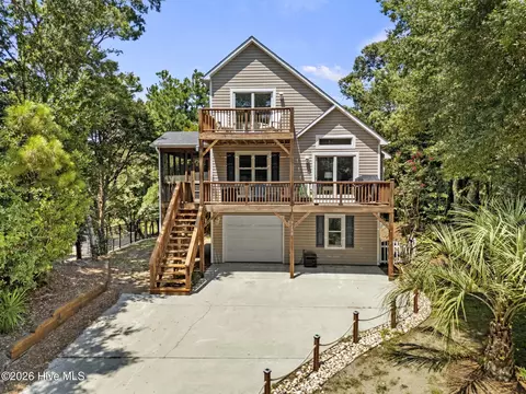 9258 Osprey Ridge Dr, Emerald Isle, NC 28594