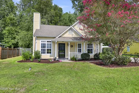 613 Bay Blossom Dr, Wilmington, NC 28411