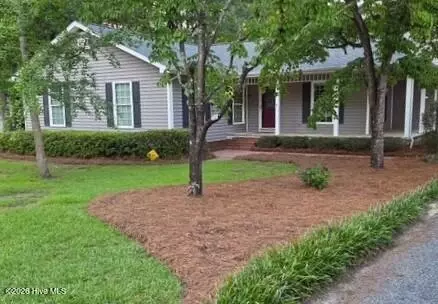 12621 Cotton Dr, Laurinburg, NC 28352