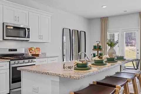 Kitchen - 605 Hillock Ct, Evans, GA 30809 photo 2 of 8