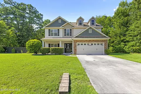605 Weeping Willow Ln, Jacksonville, NC 28540