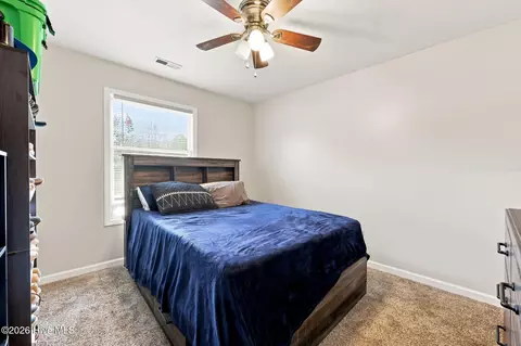 Bedroom - 89 Crown Point Rd, Hubert, NC 28539 photo 5 of 8