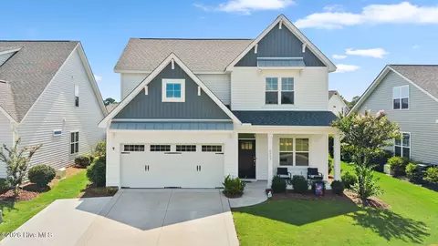 6048 Sand Ridge Ave, Wilmington, NC 28409
