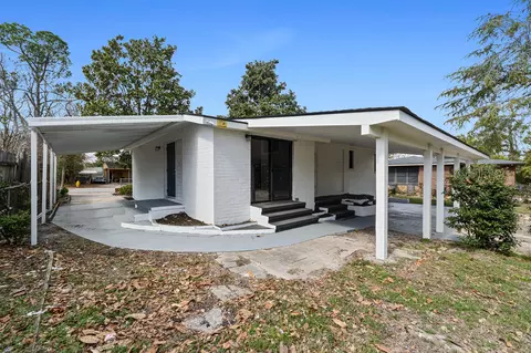 Exterior - 1426 Springview Dr, Augusta, GA 30909 photo 2 of 4