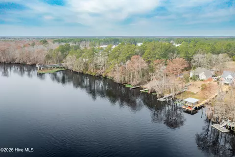 View/Area - 121 E Pointe Rd, Rocky Point, NC 28457 photo 3 of 3
