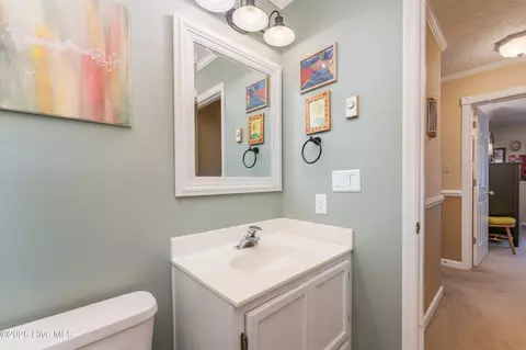 Bath - 121 E Pointe Rd, Rocky Point, NC 28457 photo 4 of 4