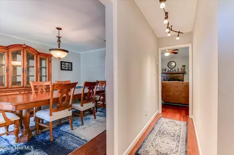 Entry Way - 4135 Kemper Ct, Evans, GA 30809 photo 2 of 2