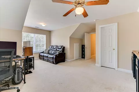 335 Barnsley Dr, Evans, GA 30809 photo 2