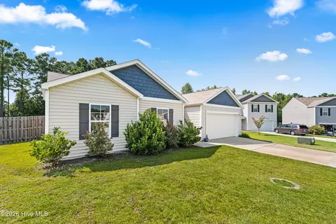 Exterior - 19 Evian Ct, Hampstead, NC 28443 photo 1 of 7