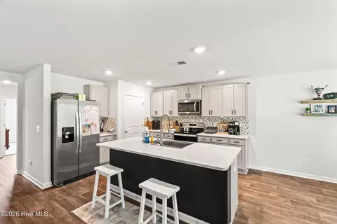 Kitchen - 19 Evian Ct, Hampstead, NC 28443 photo 1 of 3