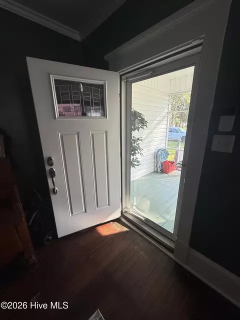 Entry Way - 136 Maple St, Brunswick, NC 28424 photo 1 of 3