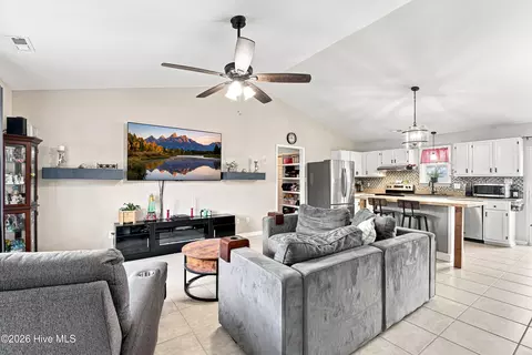 Other - 215 S Ginger Dr, Hubert, NC 28539 photo 4 of 6