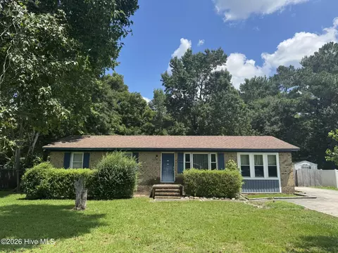 1406 Onslow Pines Rd, Jacksonville, NC 28540