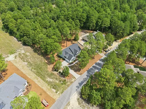 View/Area - 24 Kilbride Dr, Pinehurst, NC 28374 photo 2 of 4