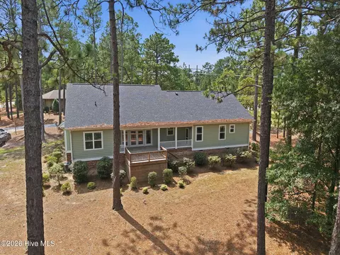 Exterior - 24 Kilbride Dr, Pinehurst, NC 28374 photo 2 of 8