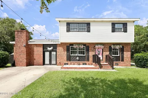 407 Brynn Marr Rd, Jacksonville, NC 28546