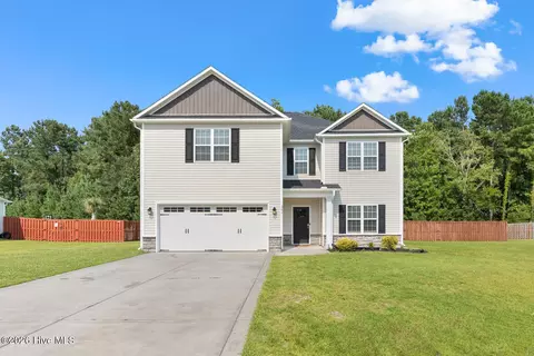 209 Gilliken Ct, Jacksonville, NC 28546