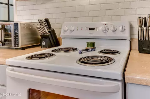 Kitchen - 4594 Ashbrook Ct, Martinez, GA 30907 photo 5 of 6
