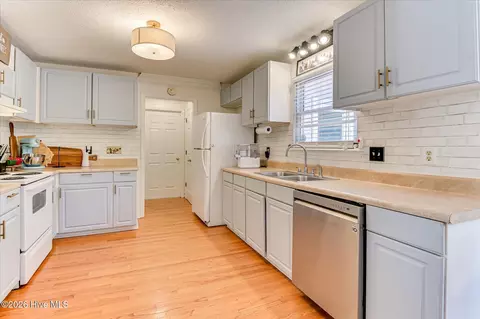 Kitchen - 4594 Ashbrook Ct, Martinez, GA 30907 photo 1 of 6
