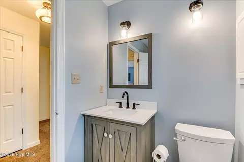 Bath - 4594 Ashbrook Ct, Martinez, GA 30907 photo 6 of 7