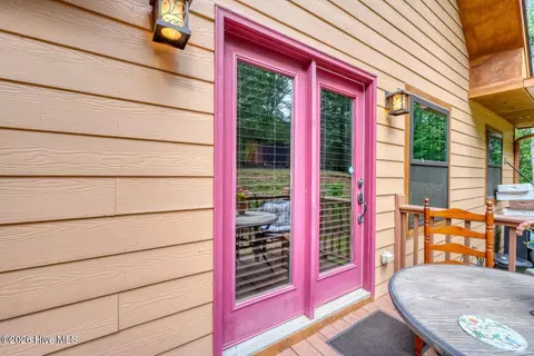 Exterior - 2592 Caney Creek Rd, Murphy, NC 28906 photo 7 of 16
