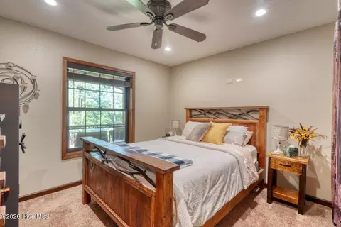Bedroom - 2592 Caney Creek Rd, Murphy, NC 28906 photo 1 of 7