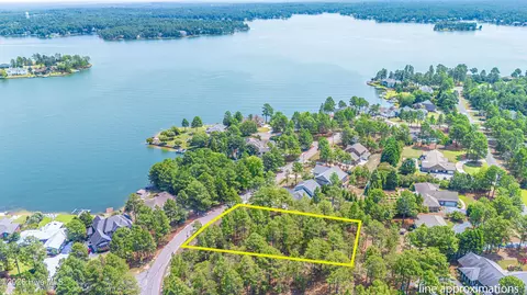 143 Swaringen Dr, Seven Lakes, NC 27376