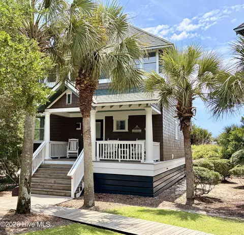22 Earl Of Craven Ct #WEEK J, Bald Head Island, NC 28461