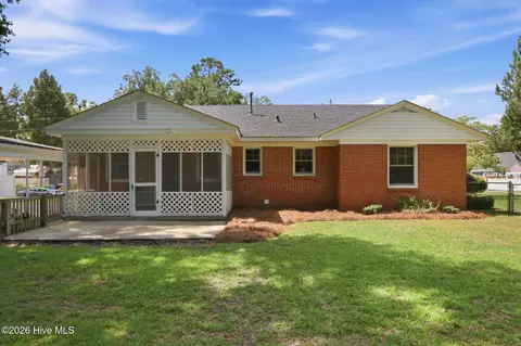 Exterior - 614 E 6th St, Washington, NC 27889 photo 8 of 10