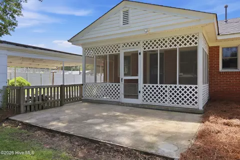 Exterior - 614 E 6th St, Washington, NC 27889 photo 10 of 10