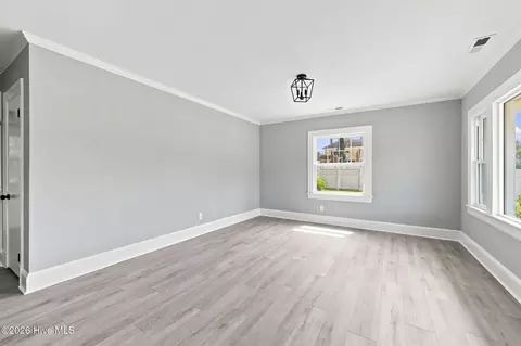 Living - 614 E 6th St, Washington, NC 27889 photo 1 of 4
