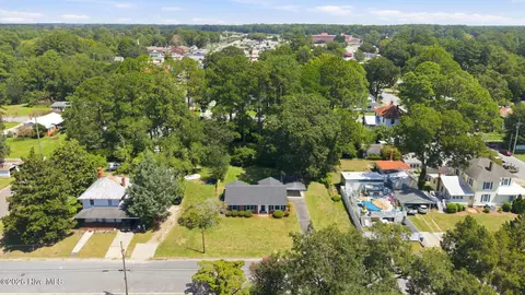 View/Area - 614 E 6th St, Washington, NC 27889 photo 2 of 8