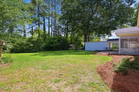 Exterior - 614 E 6th St, Washington, NC 27889 photo 7 of 10