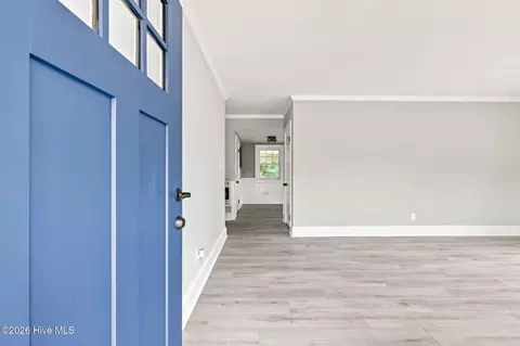 Entry Way - 614 E 6th St, Washington, NC 27889 photo 1 of 4
