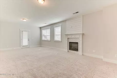 Living - 3542 Hilltop Trl, Evans, GA 30809 photo 9 of 10