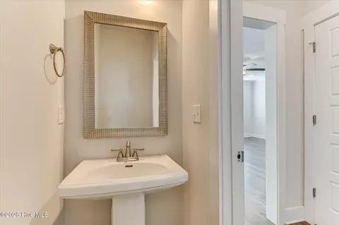 Bath - 3542 Hilltop Trl, Evans, GA 30809 photo 1 of 11