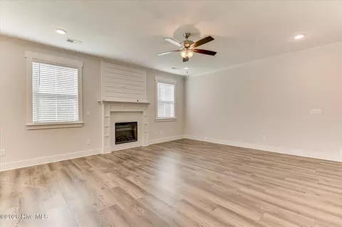 Living - 3542 Hilltop Trl, Evans, GA 30809 photo 2 of 10