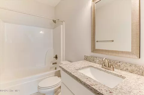Bath - 3542 Hilltop Trl, Evans, GA 30809 photo 2 of 11