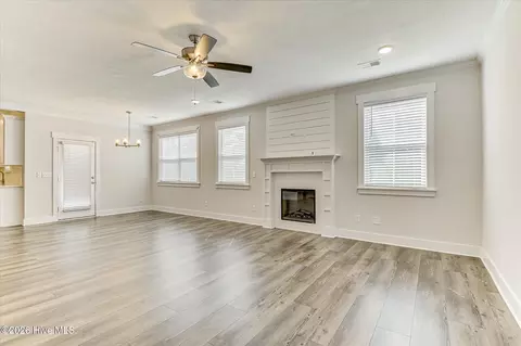 Living - 3542 Hilltop Trl, Evans, GA 30809 photo 6 of 10