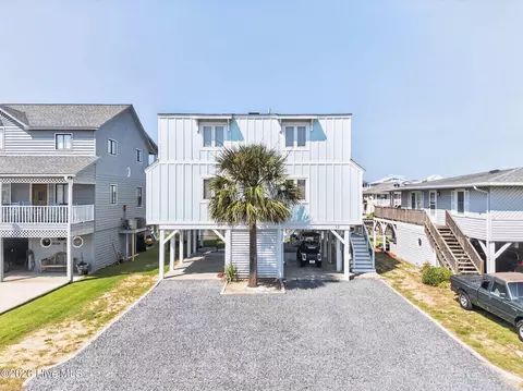 17 Monroe St, Ocean Isle Beach, NC 28469