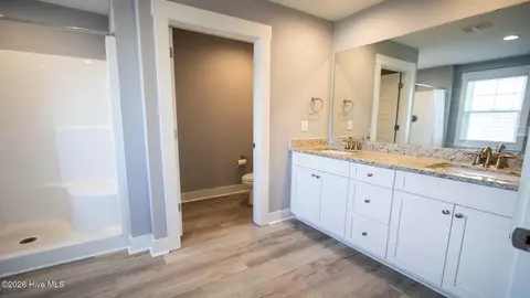 Bath - 279 E Ivybridge Dr, Hubert, NC 28539 photo 1 of 1