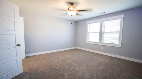 Bedroom - 279 E Ivybridge Dr, Hubert, NC 28539 photo 5 of 6
