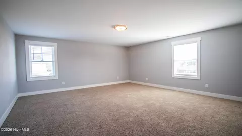 Bedroom - 279 E Ivybridge Dr, Hubert, NC 28539 photo 4 of 6