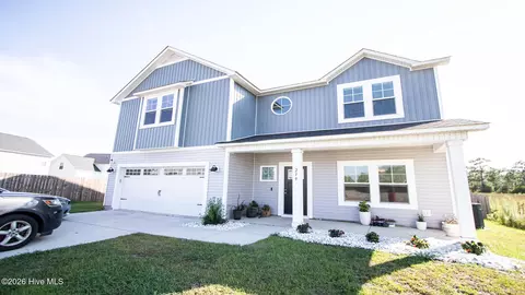 Exterior - 279 E Ivybridge Dr, Hubert, NC 28539 photo 2 of 4