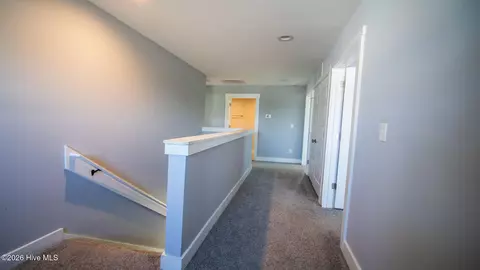 Entry Way - 279 E Ivybridge Dr, Hubert, NC 28539 photo 4 of 4